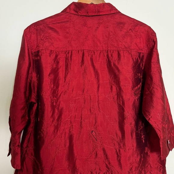 Dressbarn Womens Rich Red Button Down Shirt 100% Pure Silk Floral Paisley Preppy - Picture 6 of 14